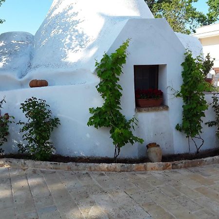 Вилла Giardini Di Lanzo Мартина-Франка Экстерьер фото